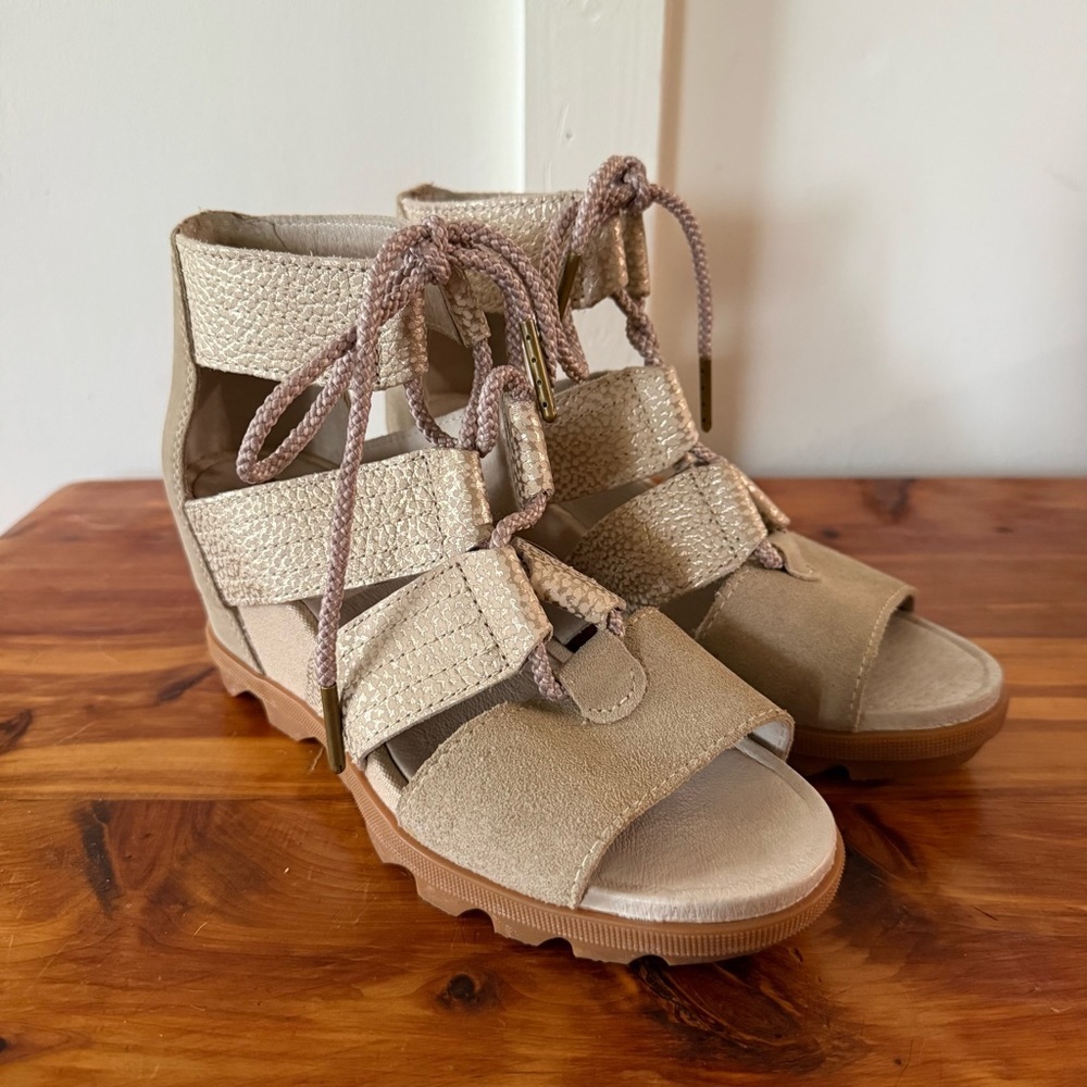 Sorel Joanie II Lace Wedge Gladiator Sandals